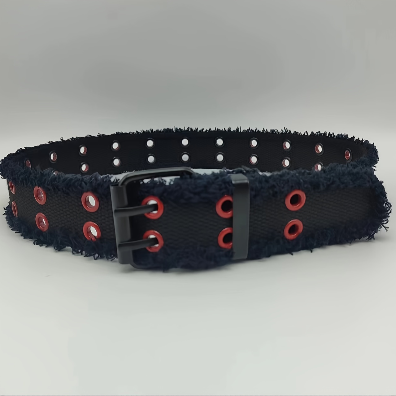 Fashionable Men's Plush Lace Double Row Porous Button Casual Belt