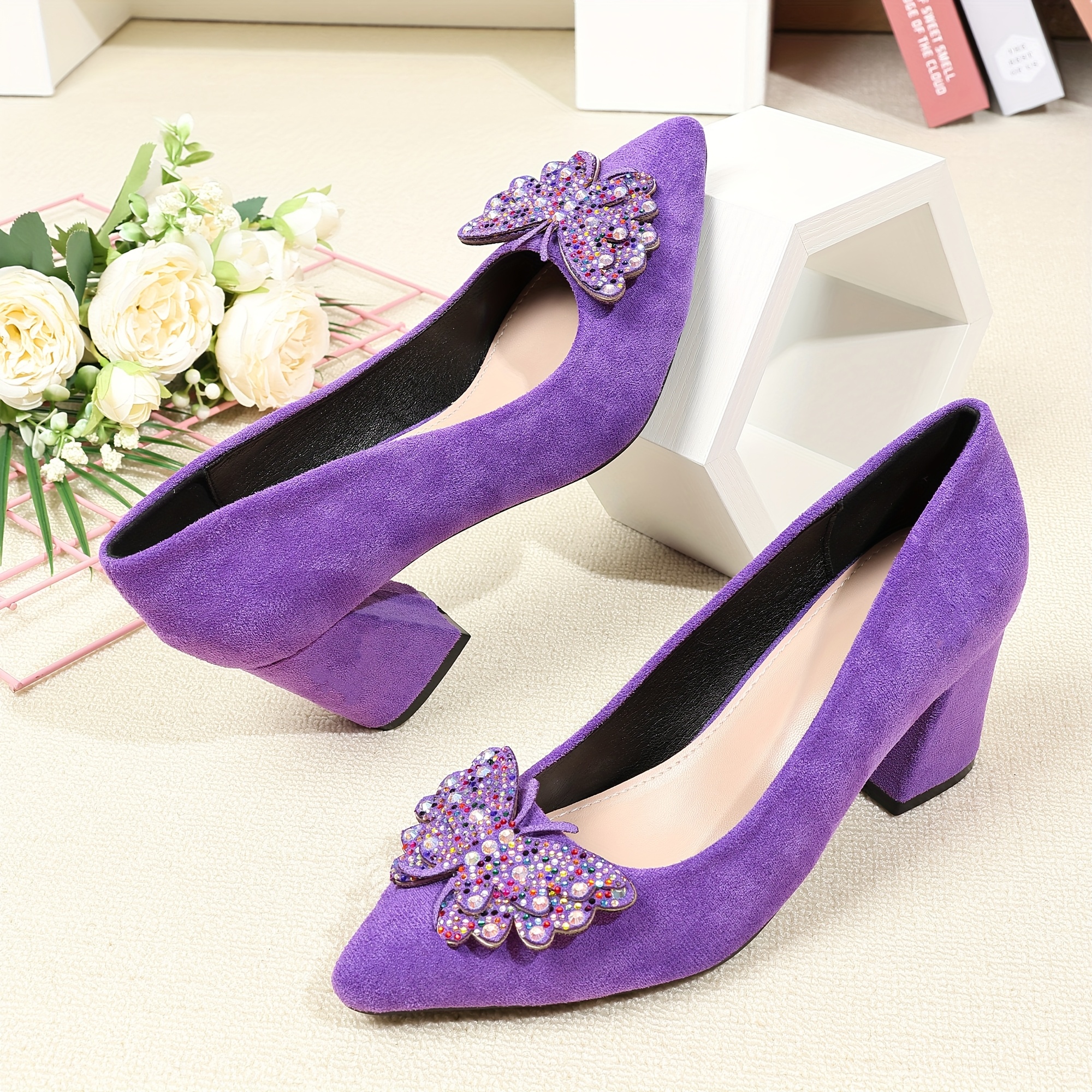 

European And Fashion High-heeled Women's Shoes 3