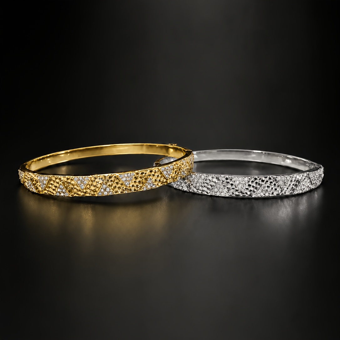 Women's Hammered Rhombus Bracelet, Vintage Cuff Design