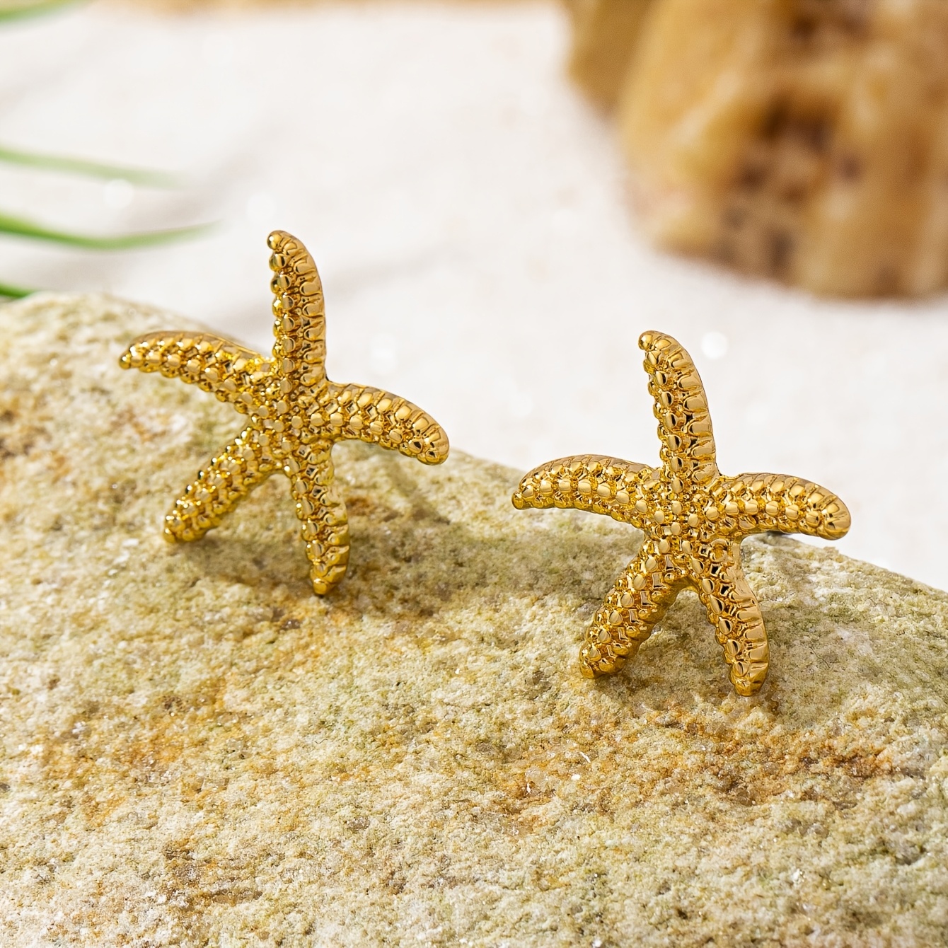 1 Pair Fashionable Trendy All-match Vintage Starfish Stud Earrings