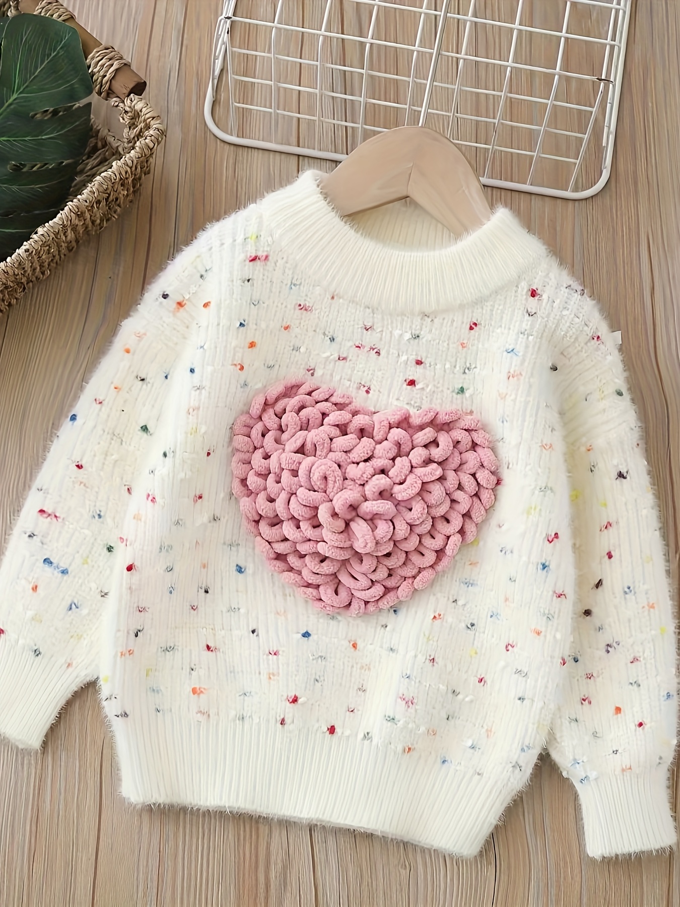 Girls' Knit Round Neck Heart Sweater for Fall and Spring