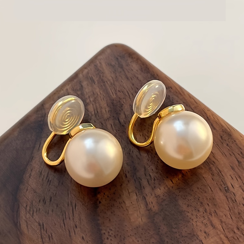 

1pair Fashion Clip-on Faux Pearl Earring For Women, Elegant & Classic Style, Delicate Accessory For Daily Wear & Party, Idea Gift For Ladies On Birthday