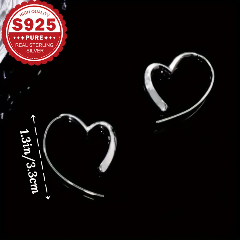 Women's Minimalist Heart Shaped Stud Earrings