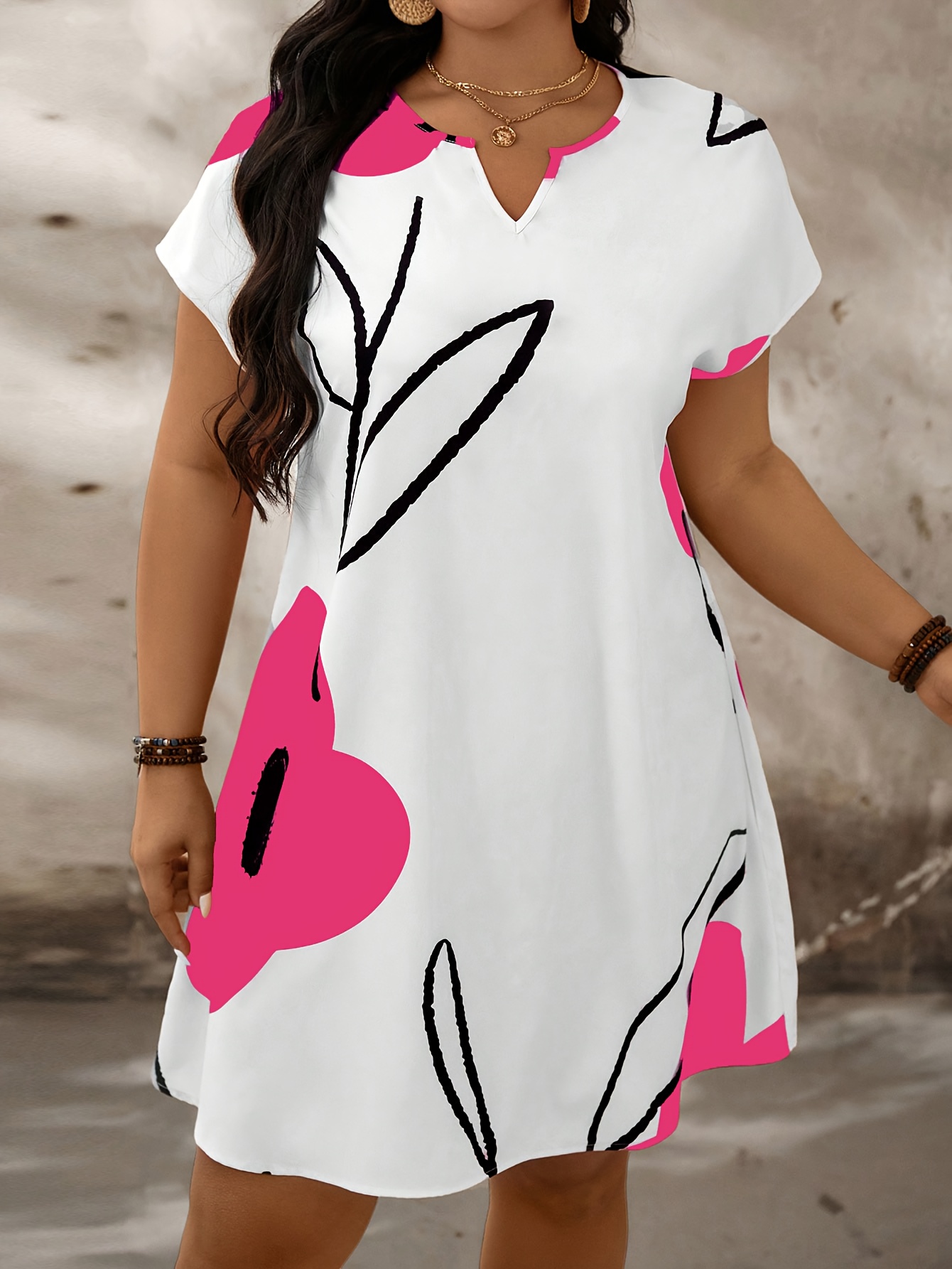 Elegant Plus Size Floral V-Neck Dress with Batwing Sleeves - Machine  Washable, Summer Fashion for Women, Large Size, T242