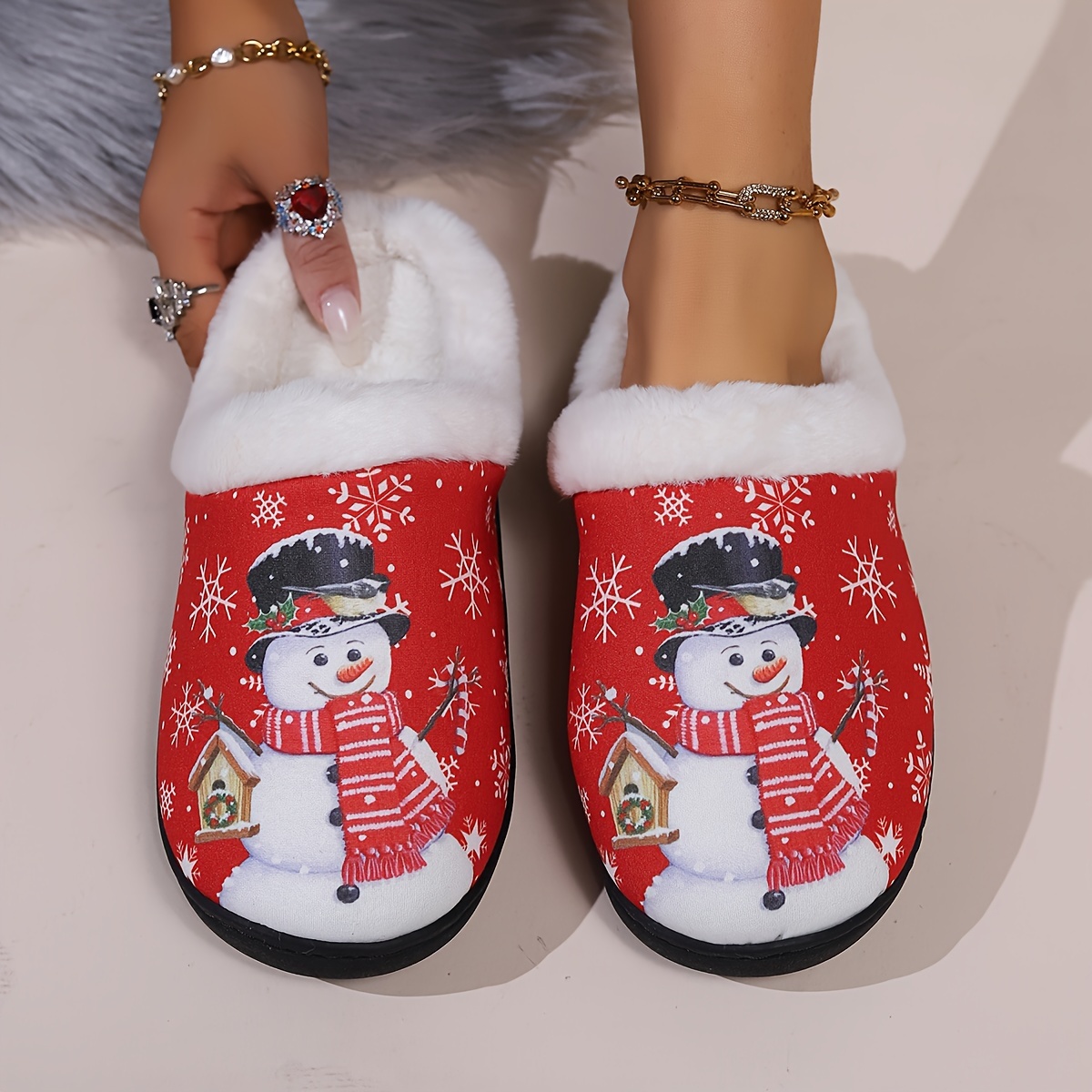 

Cartoon Santa Claus Print Slippers, Closed Toe Lightweight Flat Plush Lined Shoes, Christmas Non-slip Home Warm Shoes