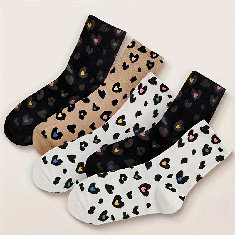 

Lot de 5 Chaussettes Tendance pour Femmes à Imprimé Léopard & Cœur - Confortables, Douces pour Tenue Décontractée