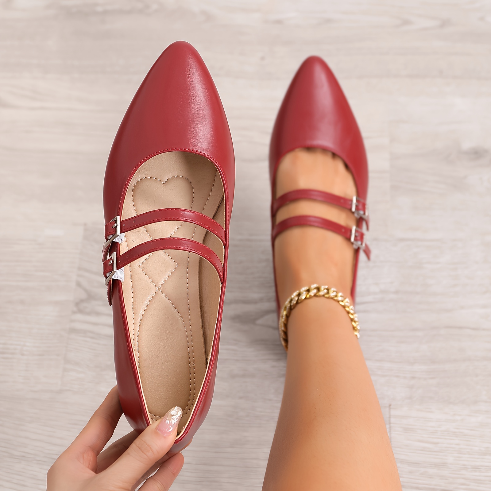 Red pointed flats online