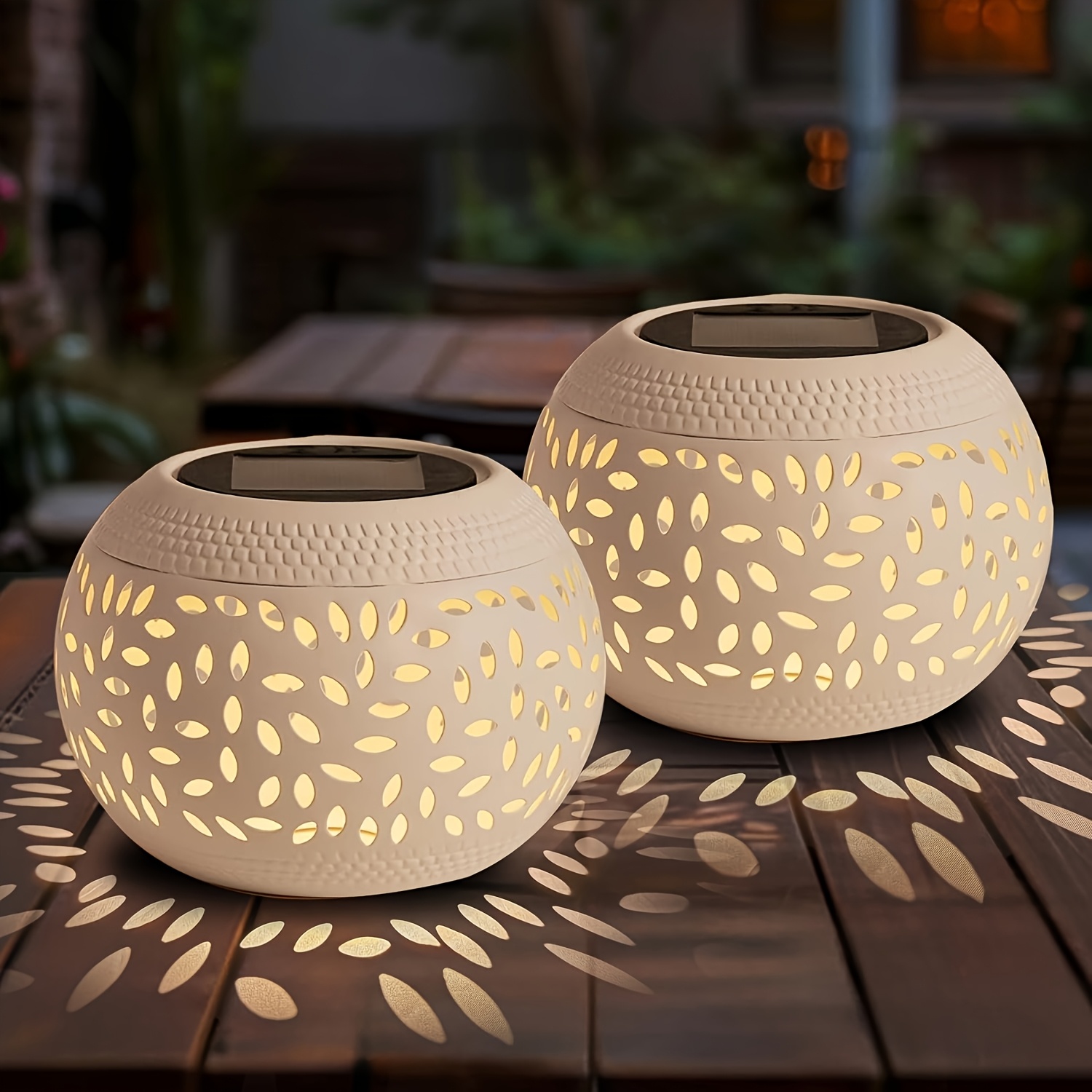 TEMU 2 Solar Outdoor Portable Leaf Lights, Made Of High-quality Ip44 Material, White And Black, With Leaf Projection Effect, Suitable For Garden,