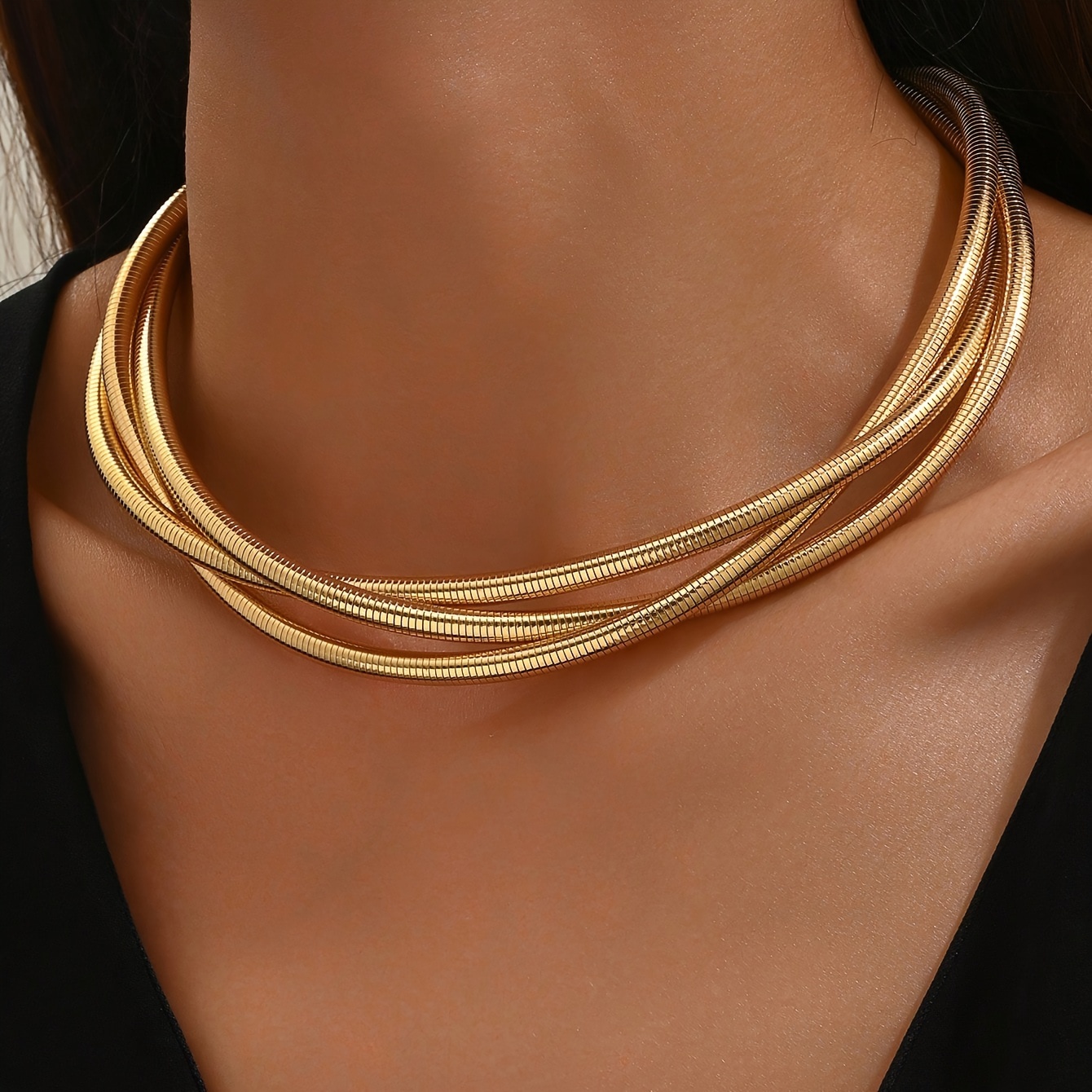 

Vintage Golden-tone Snake Bone Necklace For Women - Vintage & Minimalist Style, Alloy Clavicle Chain, Ideal For Or Gifting, Snake Jewelry