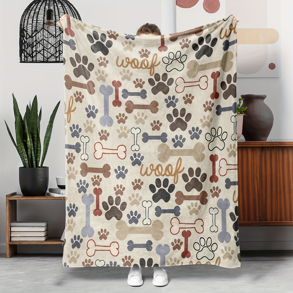 

Cozy Flannel Throw Blanket With Dog Paw & Bone Print - Perfect For Couch, Bed, Travel, And Office Naps - All-season, Hypoallergenic, Machine Washable