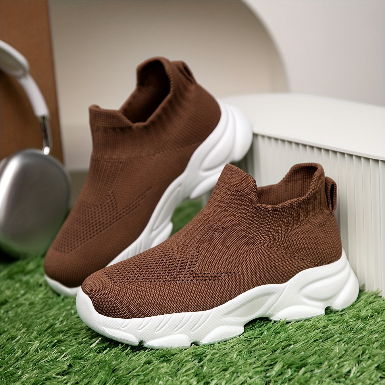 1 Pair of Unisex Knit Mesh Breathable Casual Sneakers, Lightweight and Comfortable, Suitable for All Seasons, Indoor/Outdoor Slip-On Sock Shoes, Trendy Footwear