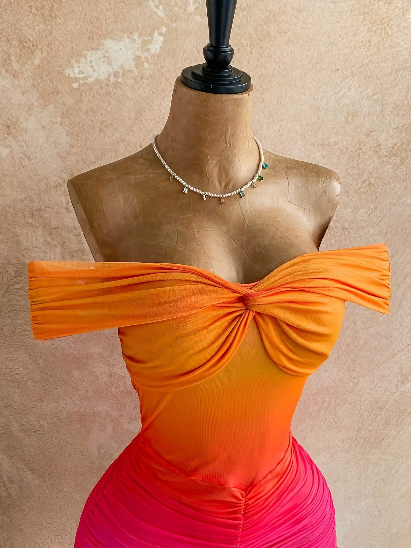 a stylish elegant shoulder mini dress a gradient design - Temu Oman