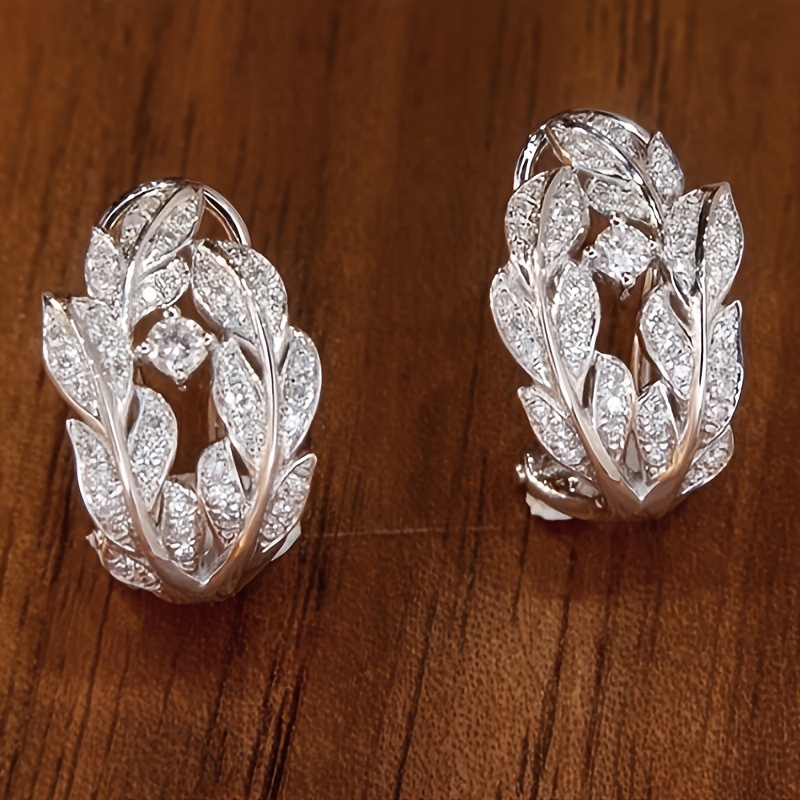 

1 Paire de Boucles d'Oreilles Créoles Élégantes avec Motif de Feuilles, Synthétique, Pierre de d'Avril, Cuivre avec Placage Nickel, Polyvalent pour un et les Fêtes, Cadeau Idéal pour la Saint-Valentin