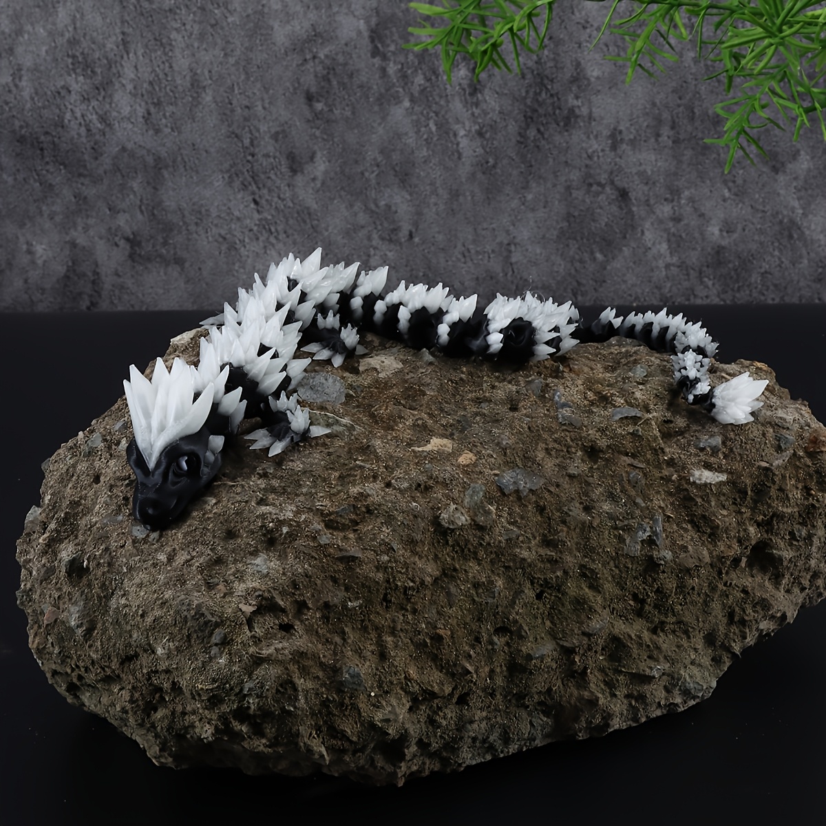 Luminous Dragon Figure, Articulated Joints, -the- Model, High-end Collectible Ornament