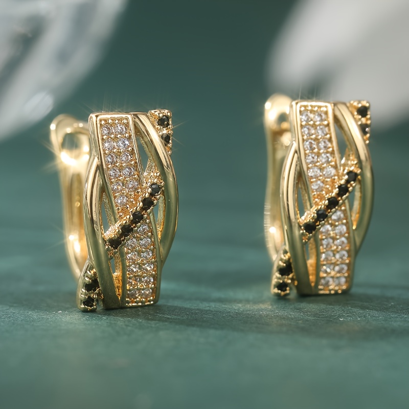 Luxurious Synthetic Zirconia Earrings With Geometric Hollow Out Cross Winding Synthetic Zirconia Ear Buckles And Earrings
