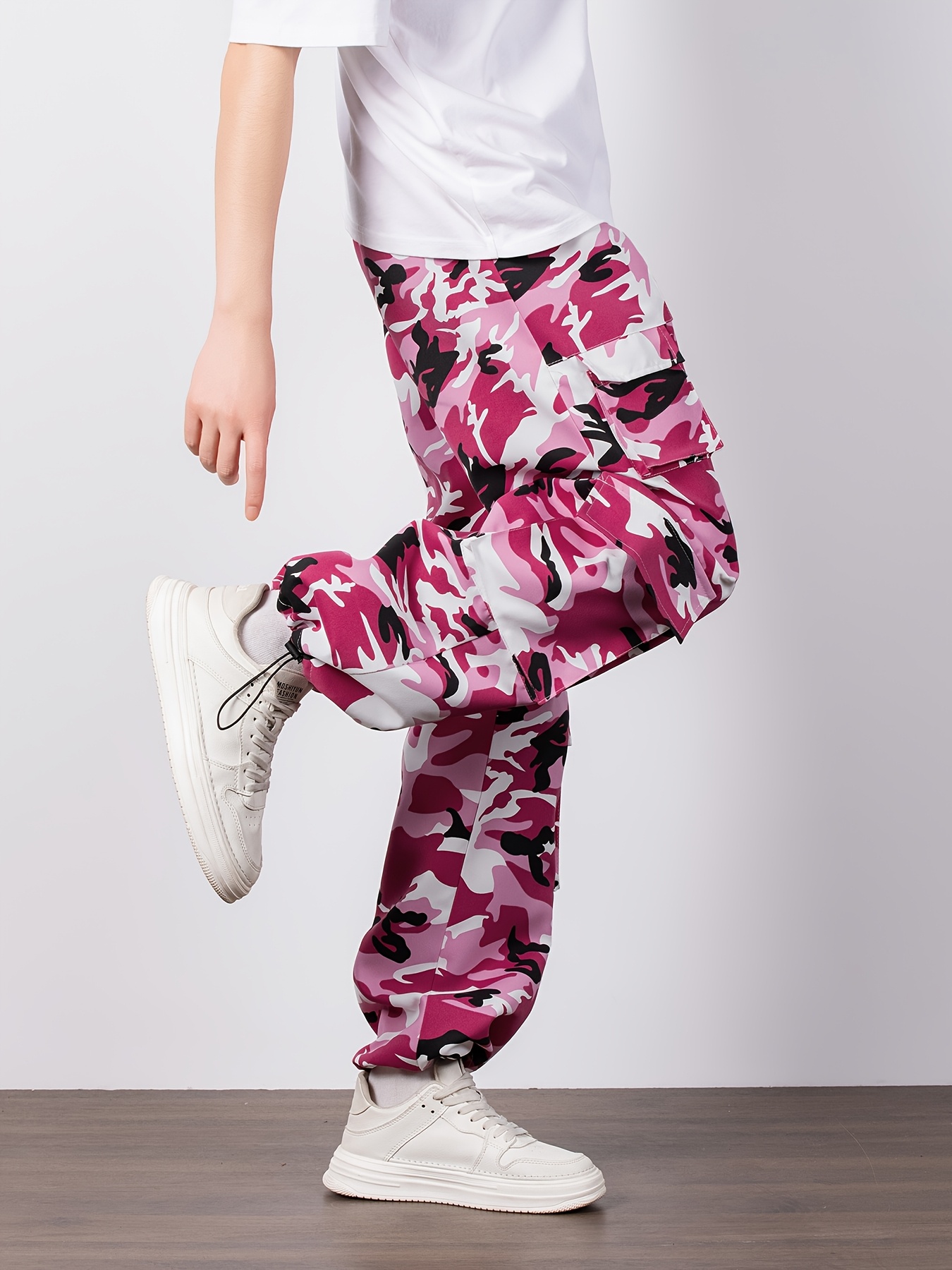 Men's Camouflage Print Multi-Pocket Cargo Pants, Elastic Waistband with Adjustable Legs, Fashion Wide-Leg Trousers