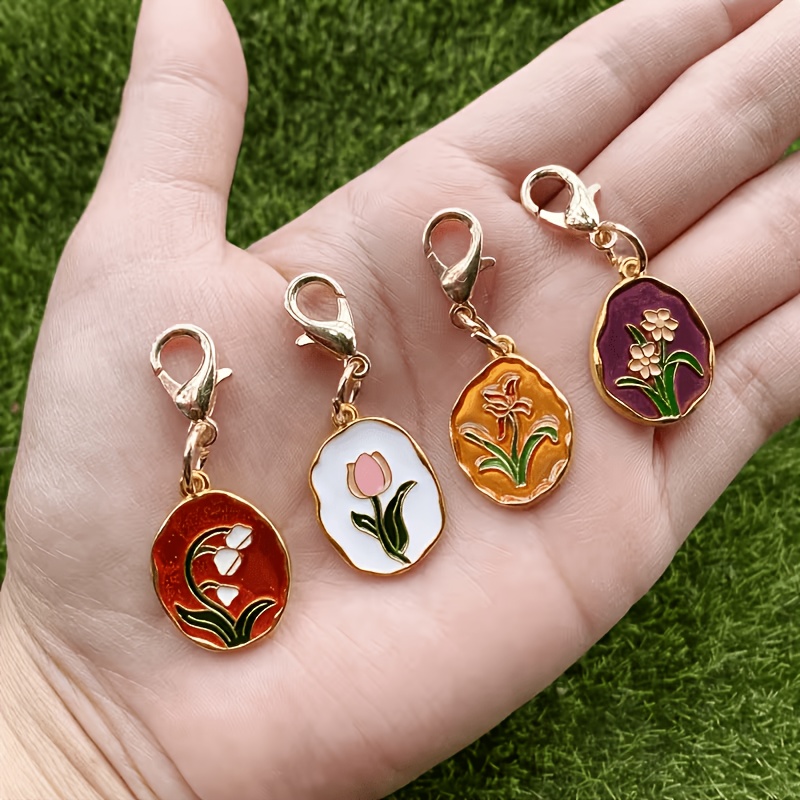 E-shop 4er-Set Legierung Emaille Ölgemälde Tulpen Anhänger Bunte Blumen Schlüsselanhänger, Süßer Damen Charm, Modische Accessoires, Eleganter Charm