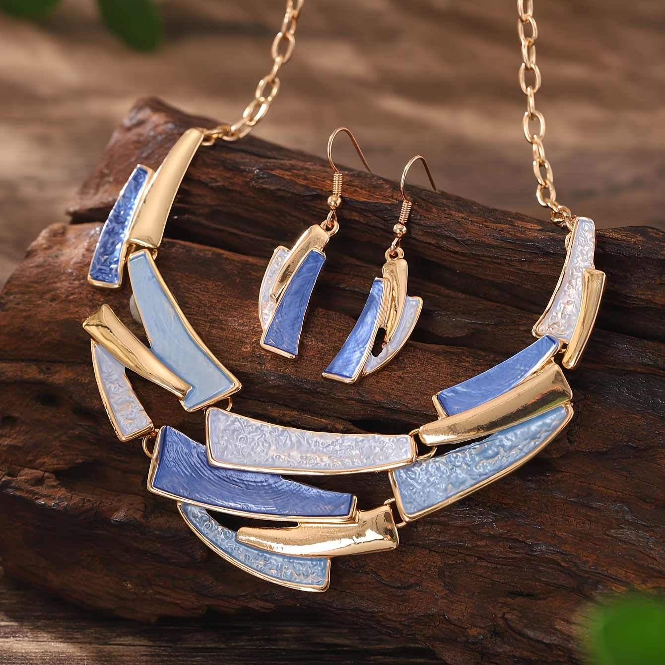 Image of 2pcs Earrings And Necklace Women's Jewelry Set - Alloy Geometric Irregular Rectangular Design, Perfect For Birthday And Valentine's Day Gifts, Fashionable And Versatile