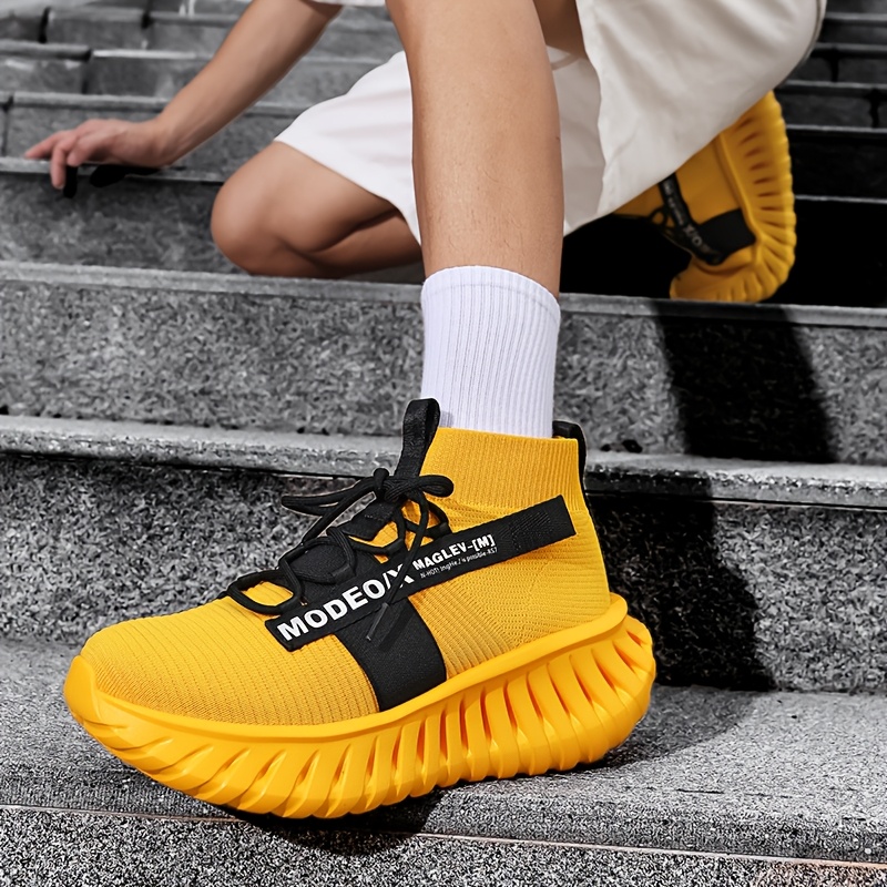 All-Season Men'S Running Shoes, Breathable, Trendy, Lightweight, Height-Increasing, Thick-Soled, Odor-Resistant, Casual Sports Shoes
