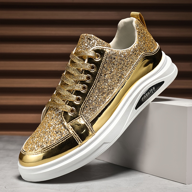Golden ｜SNEAKERS (GMF00804 F006971 10630) Men's Ball Star with green leather star and metallic leather