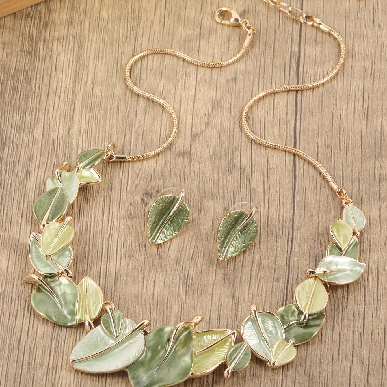 Green Leaf Necklace & Earring Set Bohemian Style