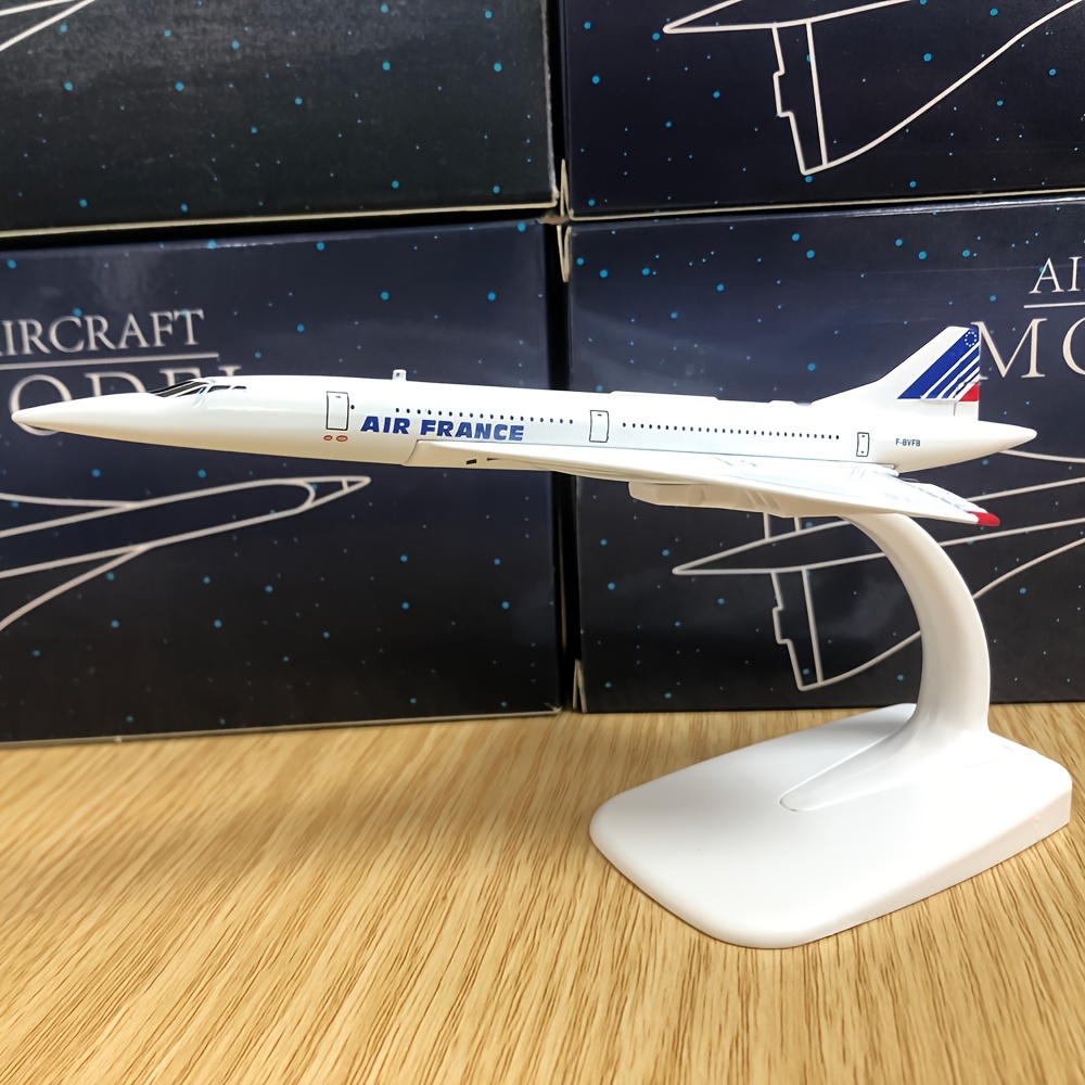 

1:400 Scale Concorde Air France Titanium Alloy Aircraft Model - Wind Powered, Military Theme, Weather Resistant, Push Operation, For Ages 14+ Collectible Diecast Replica