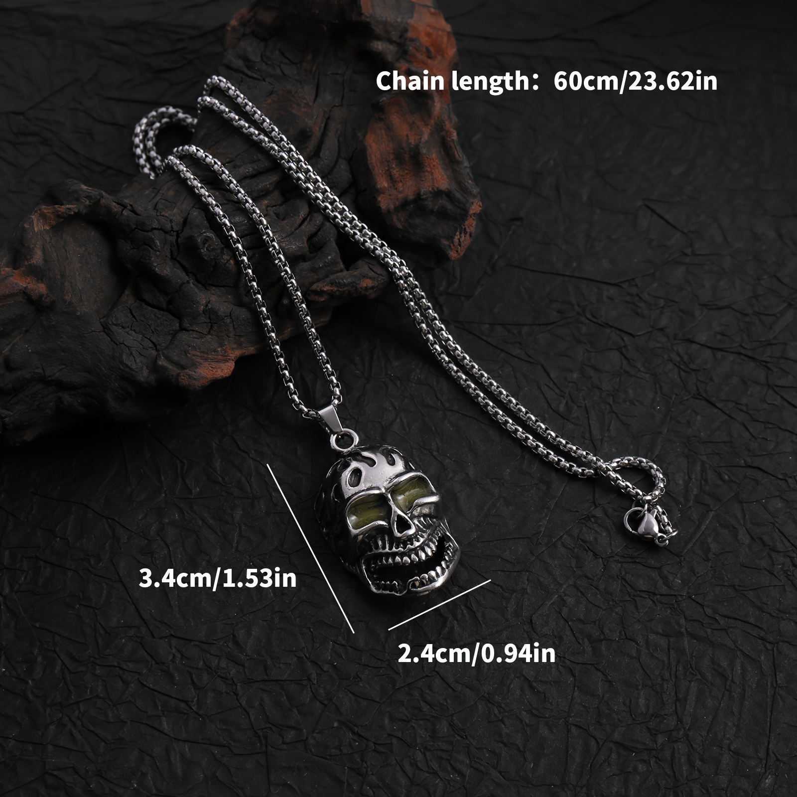 2pcs Set of Vintage Skull Necklaces