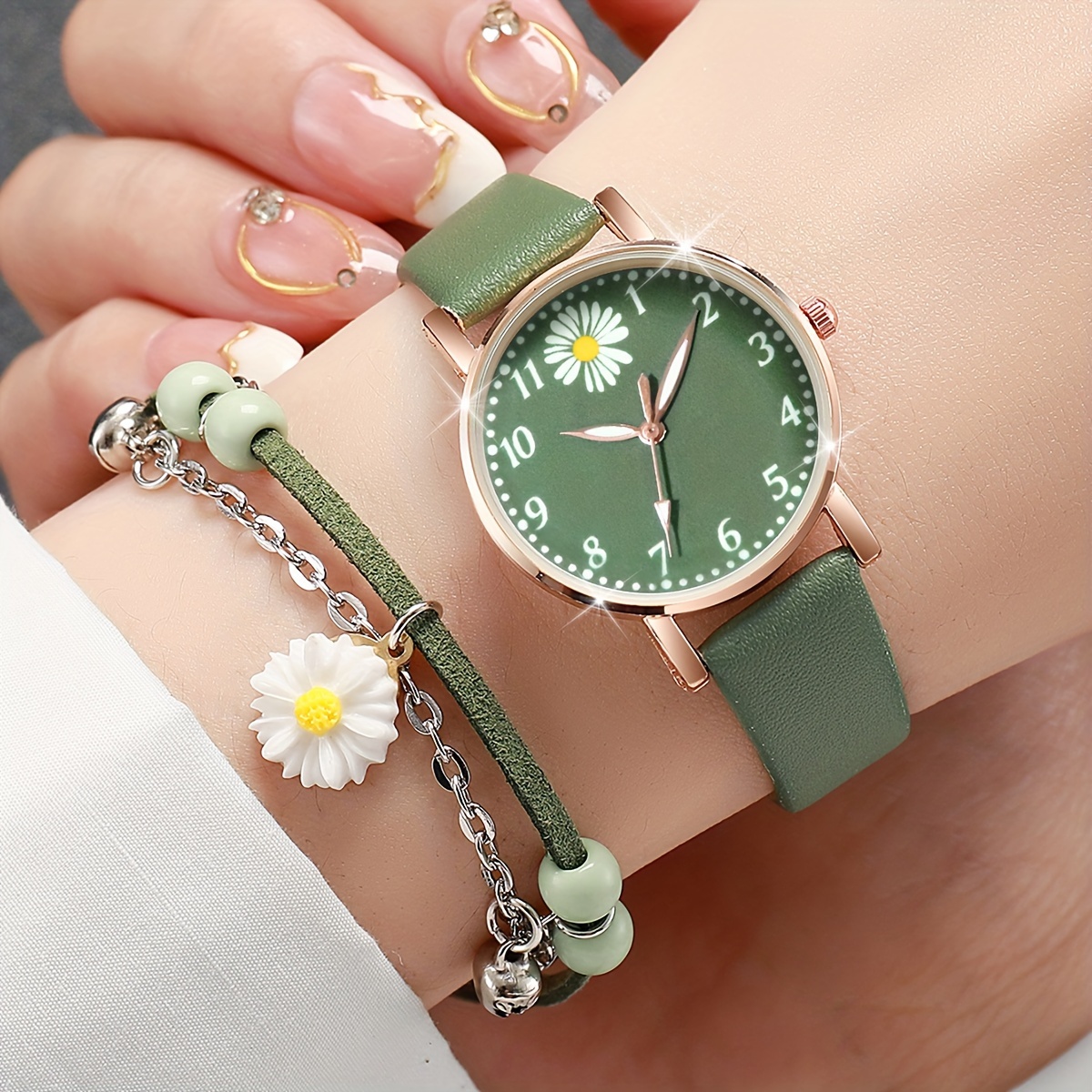 

2pcs Women's Fashion Simple Quartz Watch Flower Small Dial Quartz Wrist Watch Flower Leaf Bracelet