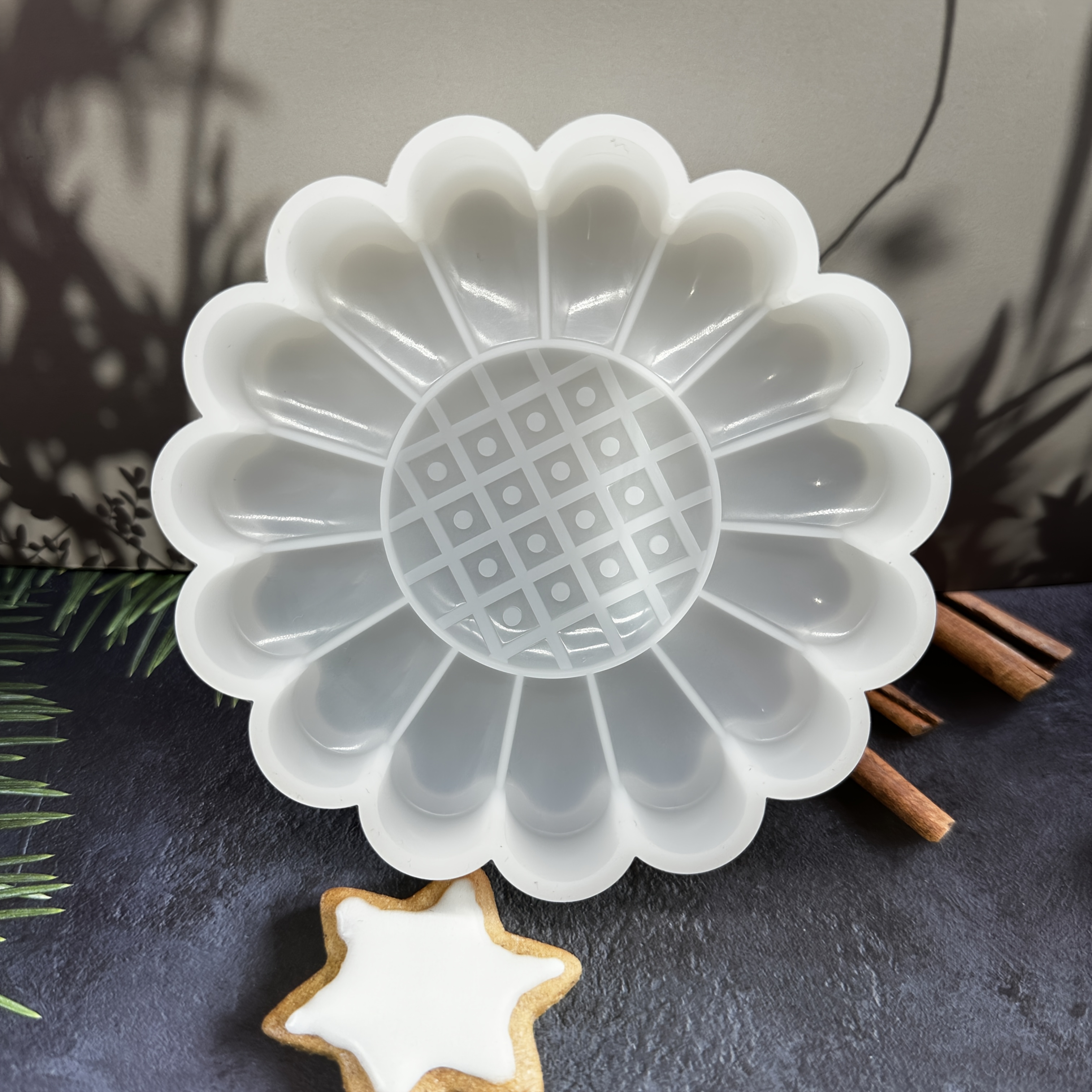 Image of 1pc Sunflower-shaped Silicone Mold For Car Air Freshener, Candle, Soap, And Resin Crafts With Bowknot