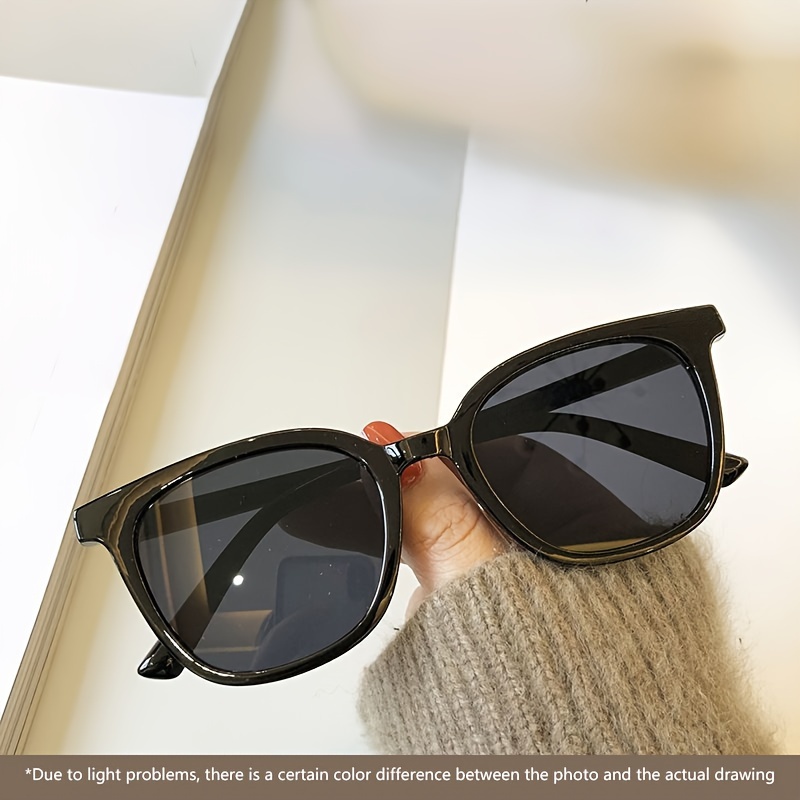 

Retro Square Fashion Glasses For Women Men Casual Fashion Anti Glare Sun Shades For Vacation Beach Travel