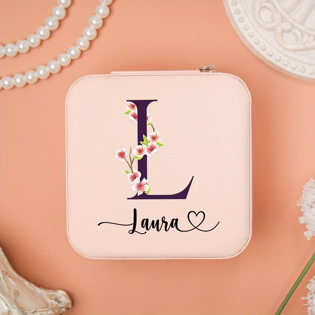 E-shop personalisierte Schmuckschatulle mit Kirschblüten-Buchstaben-Design, kompakter Mini-Organizer für Ringe, Halsketten und Ohrringe, weiches