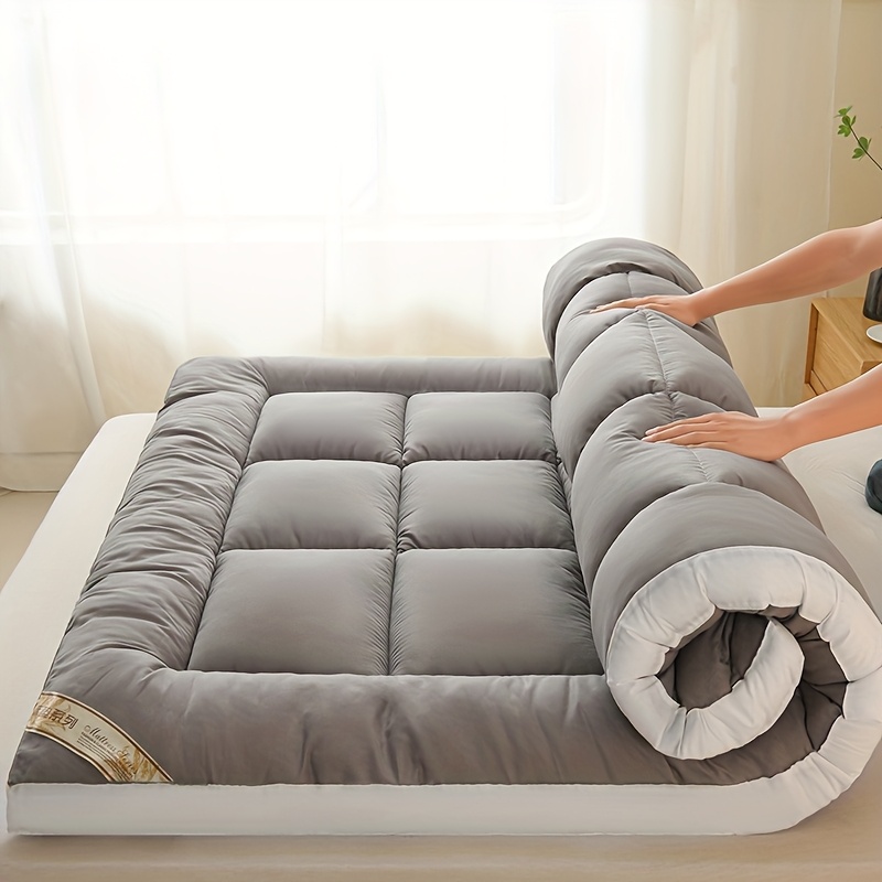1pc Luxury Mattress Topper, Instant Warmth for Winter Cold Protection, Ultra-Soft, Comfortable, and Thickened Thermal Pad with Four-Corner Straps, Three-Dimensional Quilted Mattress Protector. Skin-Friendly, Breathable, and Fluffy, the Top Choice