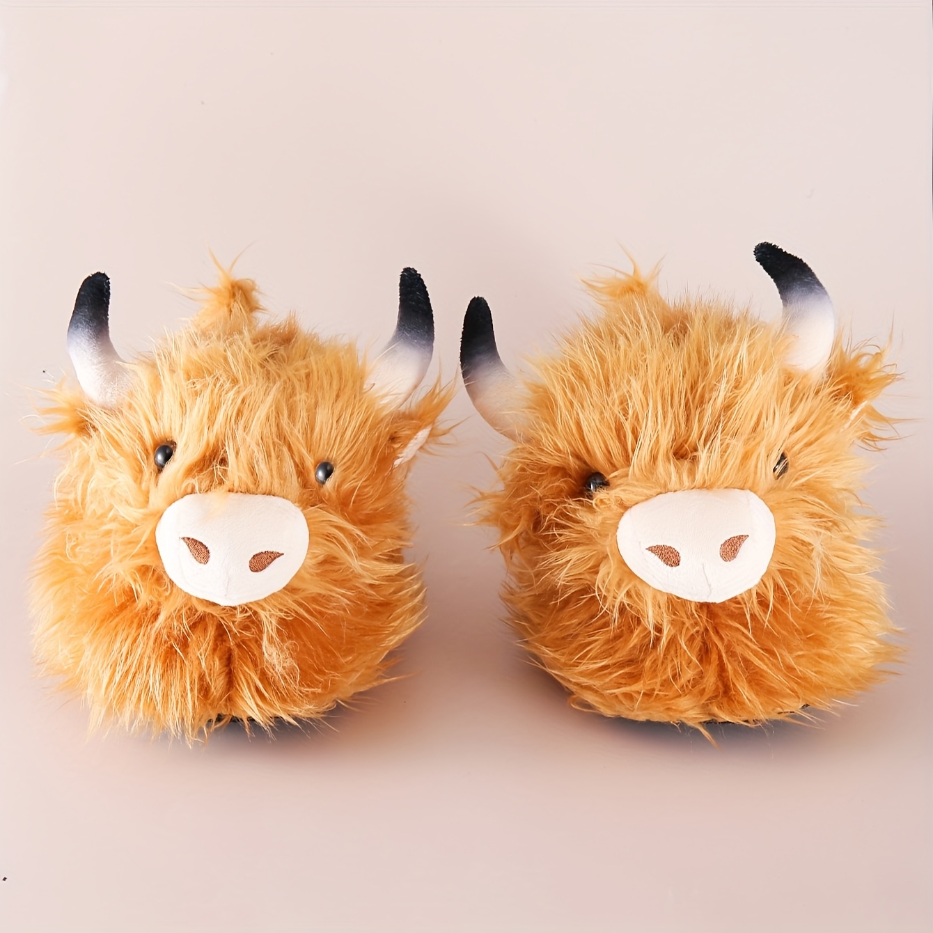 Cozy And Cute Plush Indoor Slippers Shaped Like Highland Cows, Featuring A Non-slip Sole, Perfect As A Warm Gift