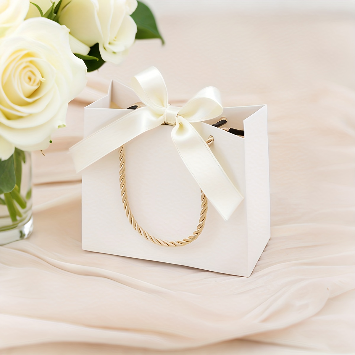 E-shop 24 Stück - Elegante Geschenkboxen mit Schleifen - für Hochzeiten, Geburtstage, Valentinstag, Muttertag, Vatertag usw. - ideal für Brautjungfern,