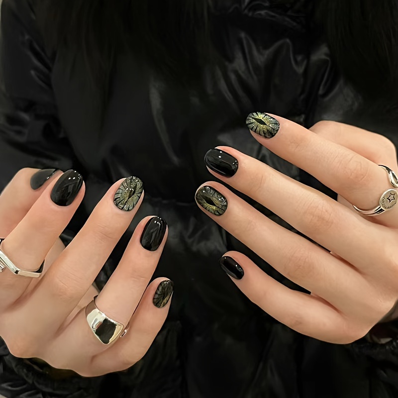 

24-piece Gothic 3d Cat Eye Nail Art, & Demon , Edgy Sweet Cool Fake Nails, & Flexible