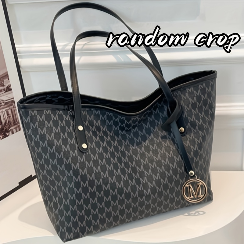 Image of Women's Fashion Retro Style Size M Letter Print Large Capacity Shoulder Bag Tote Bag Random Cut Fabric Fixed Shoulder Strap Very Suitable For Daily Use And Work Shoulder Bag