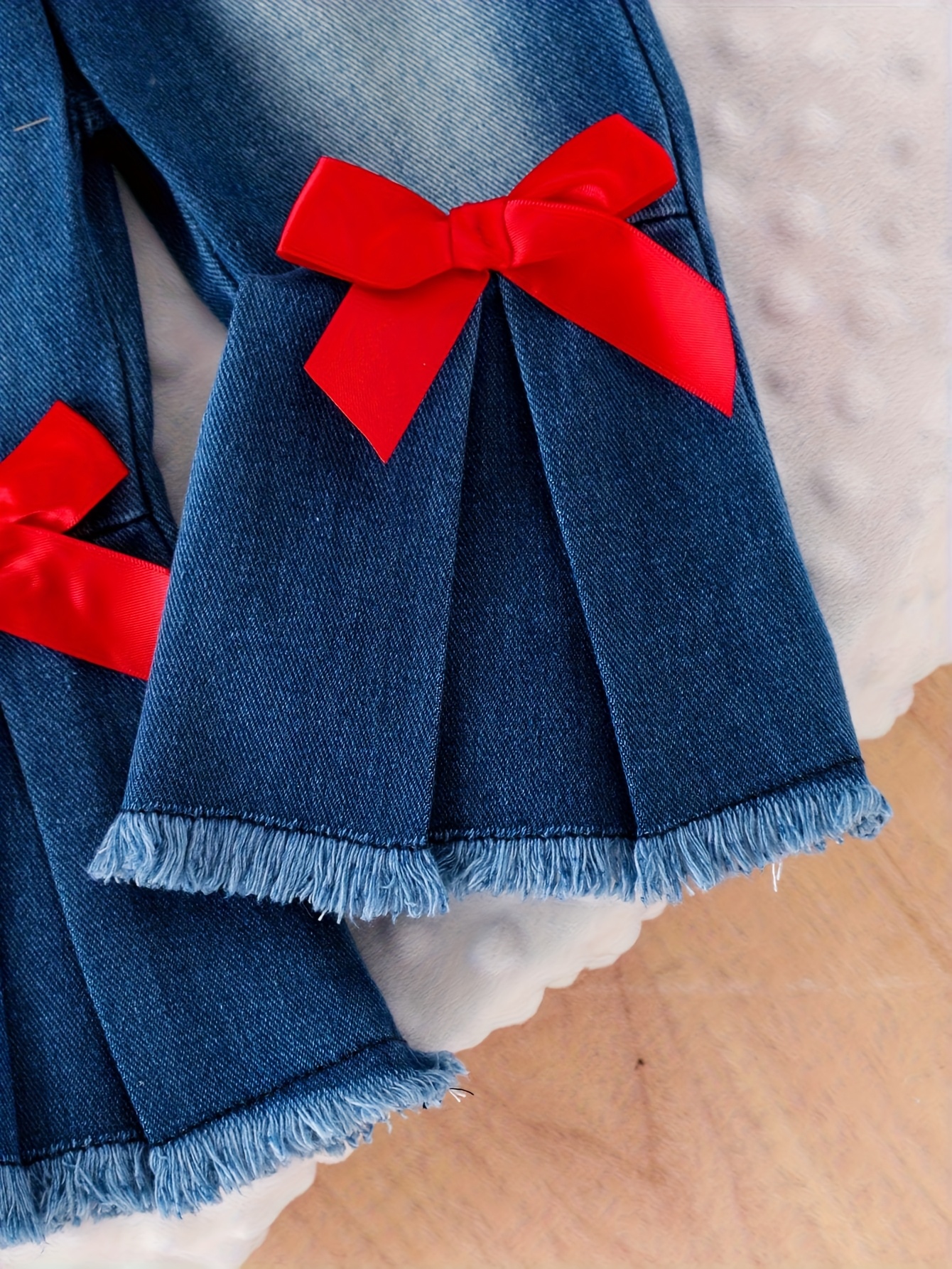 2pcs set baby girl casual long sleeve crew neck sweatshirt with bow decoration and   flared jeans with bow detail fabric   stretch solid   for   for outdoor Product details 1