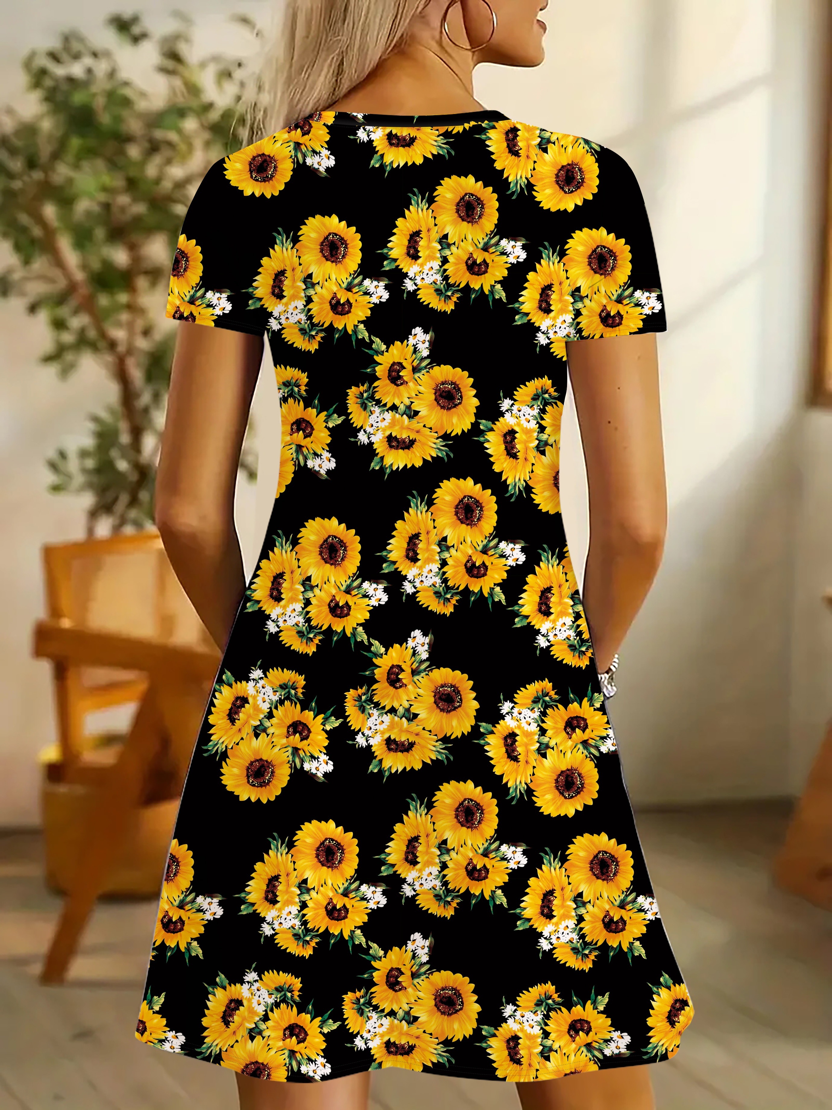 white christmas dresses Women's Boutique Sleeveless Blue Sunflower Dress main image 1