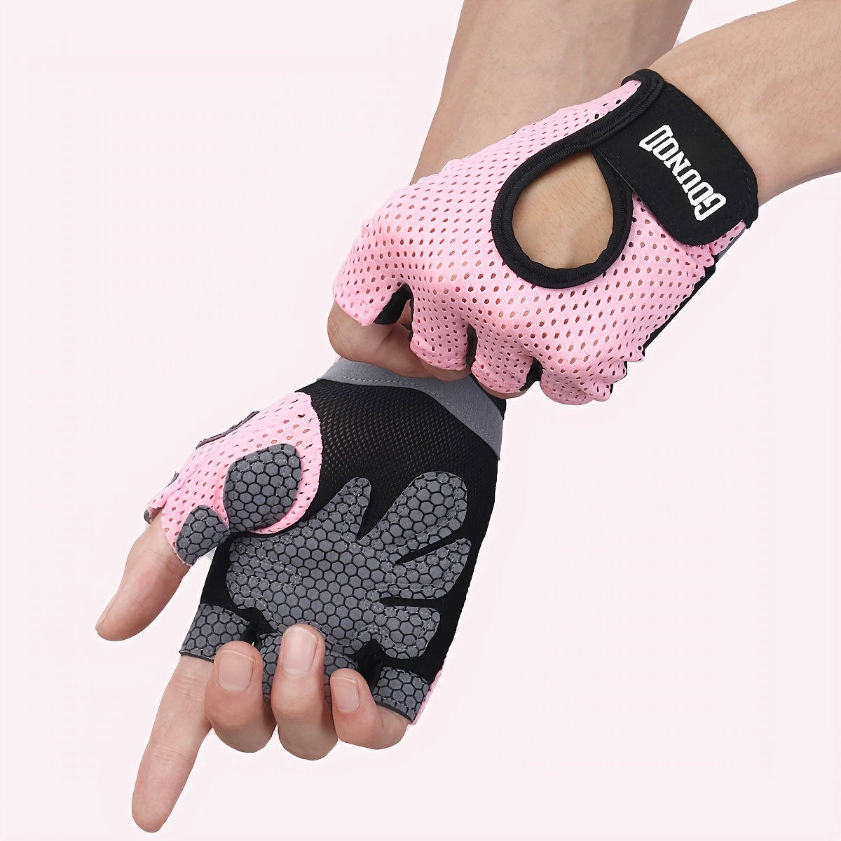 1pair fitness gloves   half finger breathable riding sports gloves polyester hook and loop closure and pink knit fabric
