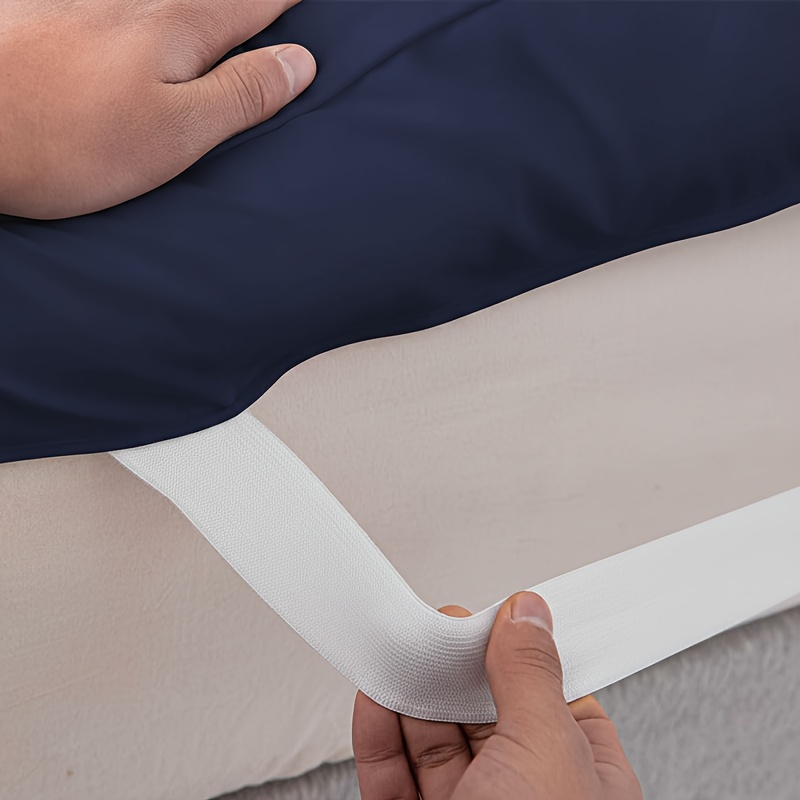 Extra Thick Mattress Topper Measuring 10Cm/4 Inches, Featuring Deep Soft Quilted Microfiber And Elastic Straps, Breathable Design Suitable for Single, Double, King, And Super King UK Bed Sizes, Available in White, Grey, And Blue