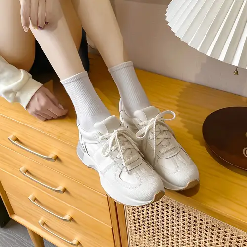 여성용 패셔너블 레이스업 운동화 - 캐주얼 로우탑, 미끄럼 방지 고무 밑창, 통기성 & 편안함, 사계절용 화이트 플랫폼, 인조 커버 어퍼