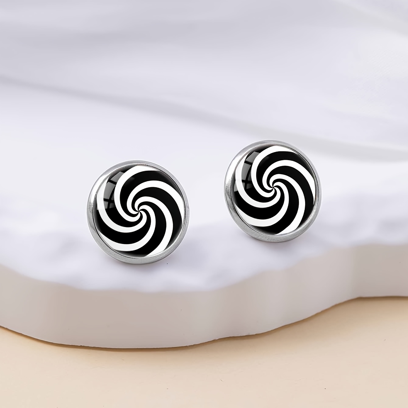Classic Black and White Swirl Pattern Stud Earrings