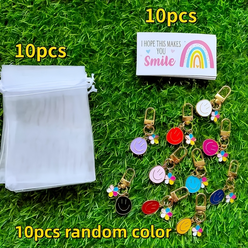 TEMU 30pcs/10sets Random Color Gift For Her/him Happy Face Keychain - Colorful Cartoon Metal Keychains - Includes (10 Keychains And 10 Cards And 10