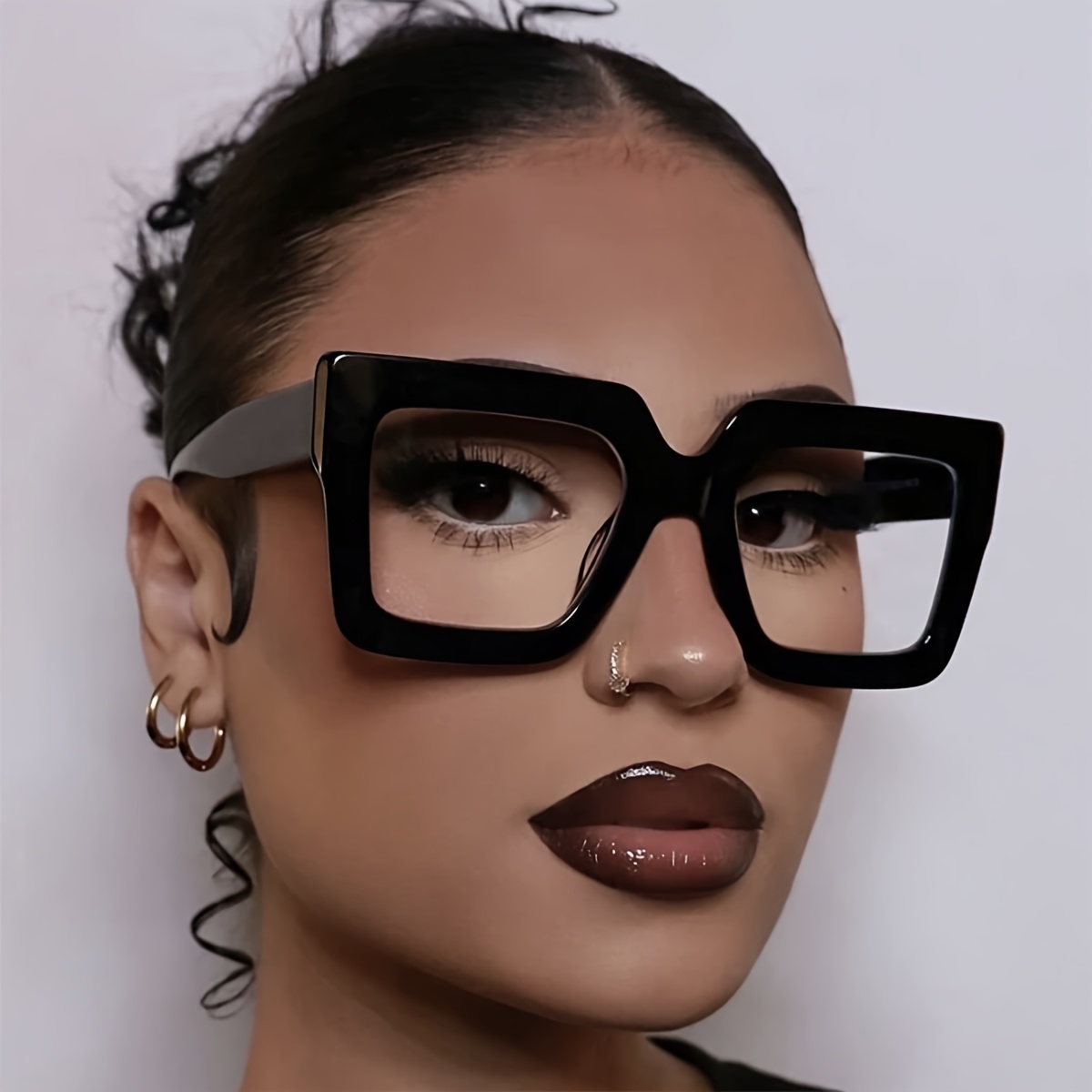 1 Pair Genuin Women's Oversized Square Glasses - Thick Black Retro Round/ Lens Compatible Frame, Non- Full-rim Eyewear, Statement Glasses For Casual Attire, Parties & Photoshoots (plain Lens)