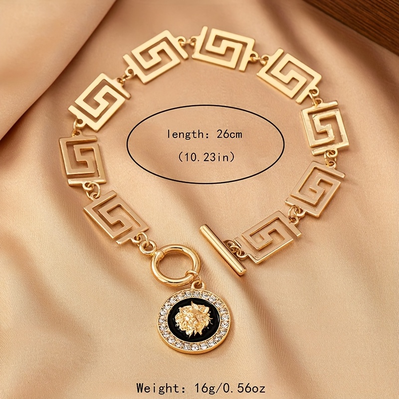 Image of European And Luxury Vintage Thick Chain Embossed Anklet, Fashionable Trending Hand And Foot Jewelry, Stylish Beach Trend