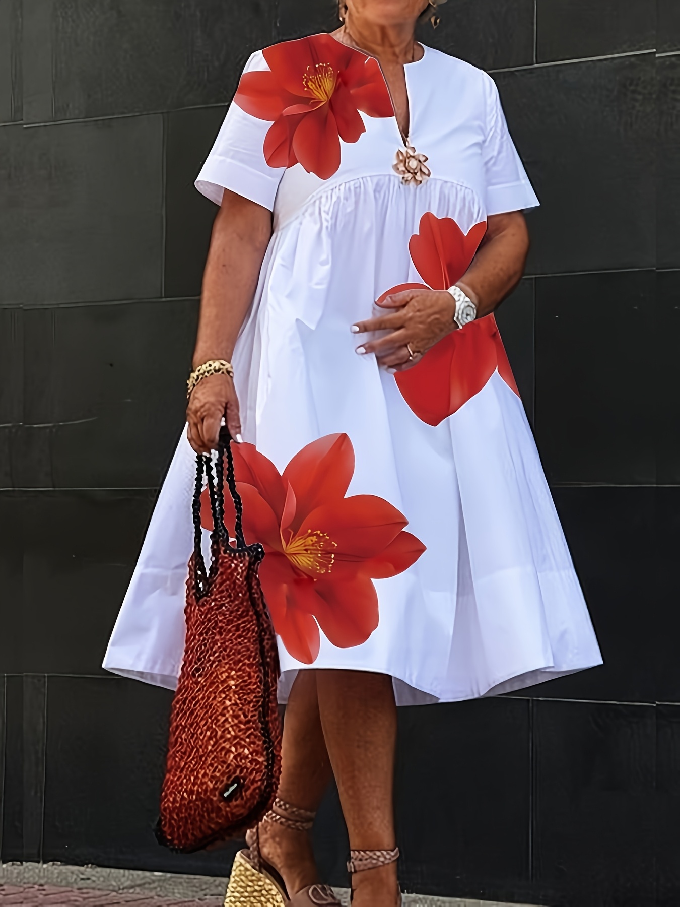 chinese dress ladies Off White Stretchy Bubble Hem Short Dress