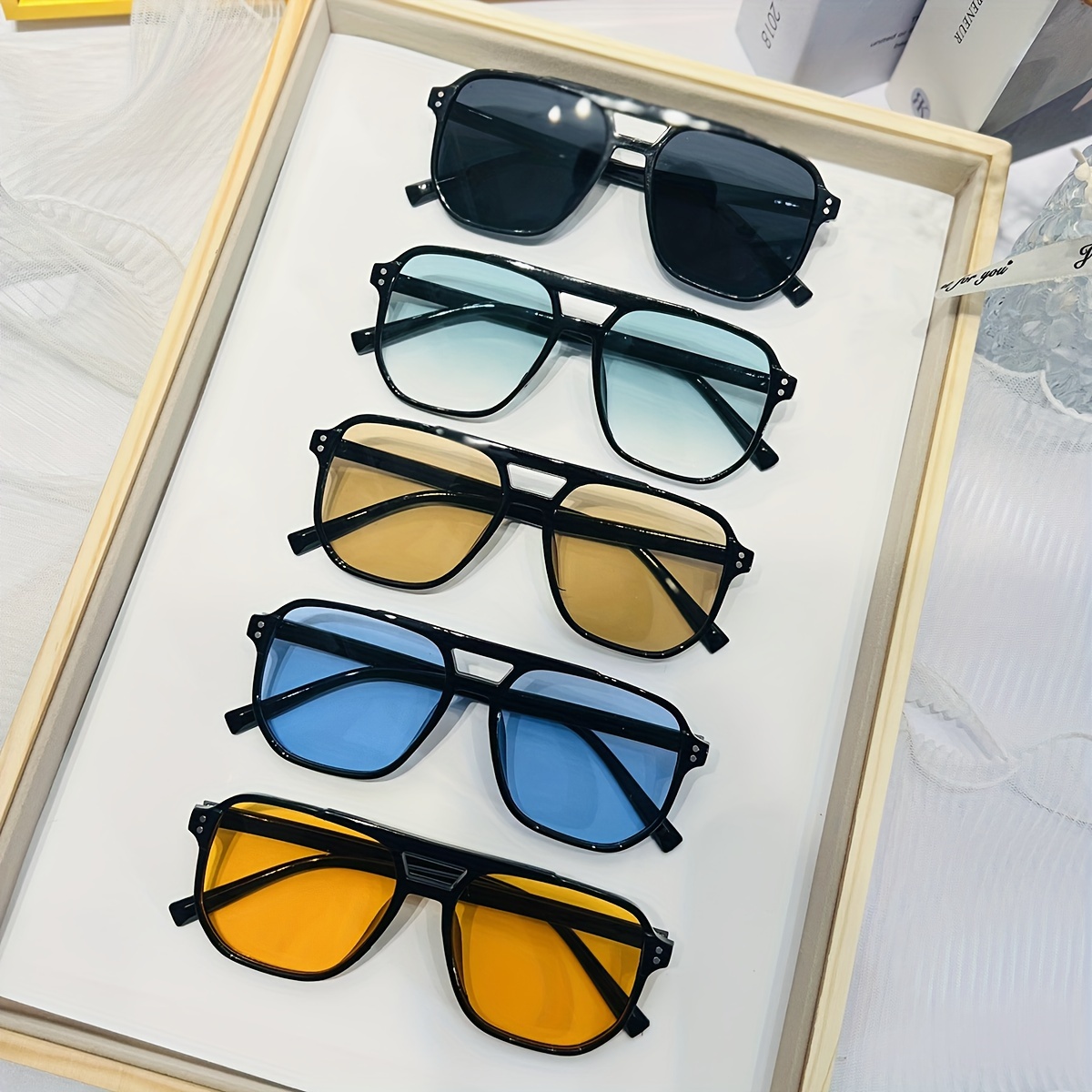 

5pcs Women's Geometric Glasses Square Colored Lenses Double-beam Flat-top Large-size Fashion Decorative Glasses For Daily Sun Protection