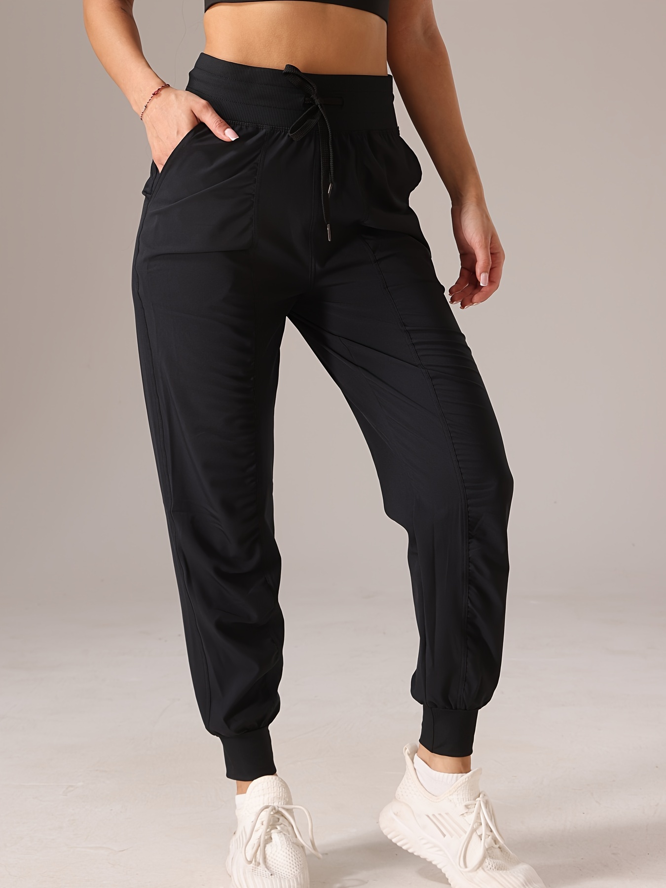 Athletic joggers womens online