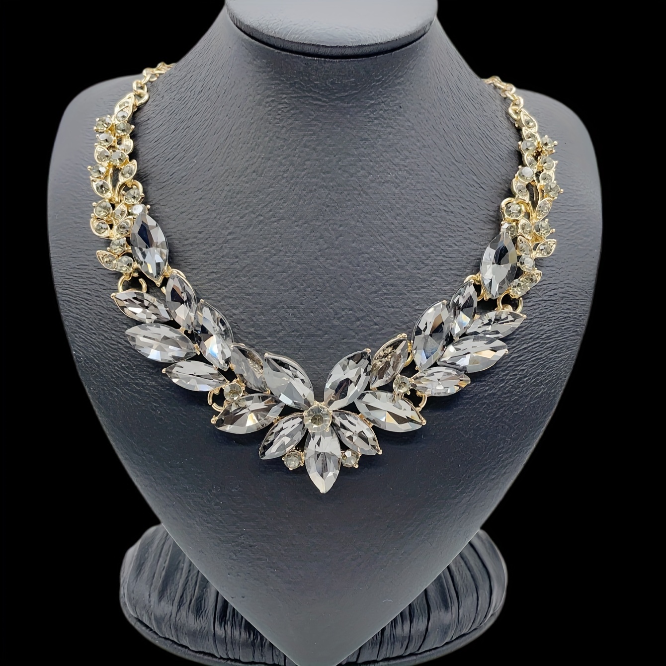 Elegant Long Necklaces Fashion Jewelry (CTMR121106027-3) - China