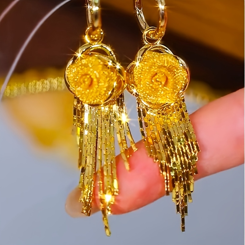 TEMU 2pcs Nuevos Pendientes Dorados Largos con Borla y . Ganchos para Modernos y con Premium